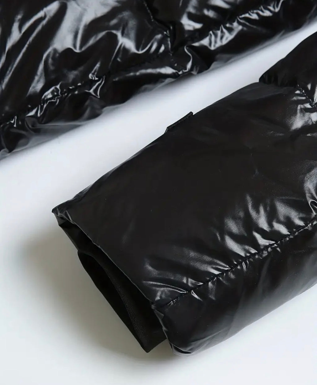 Glossy Designer Puffer Rogee El Tros